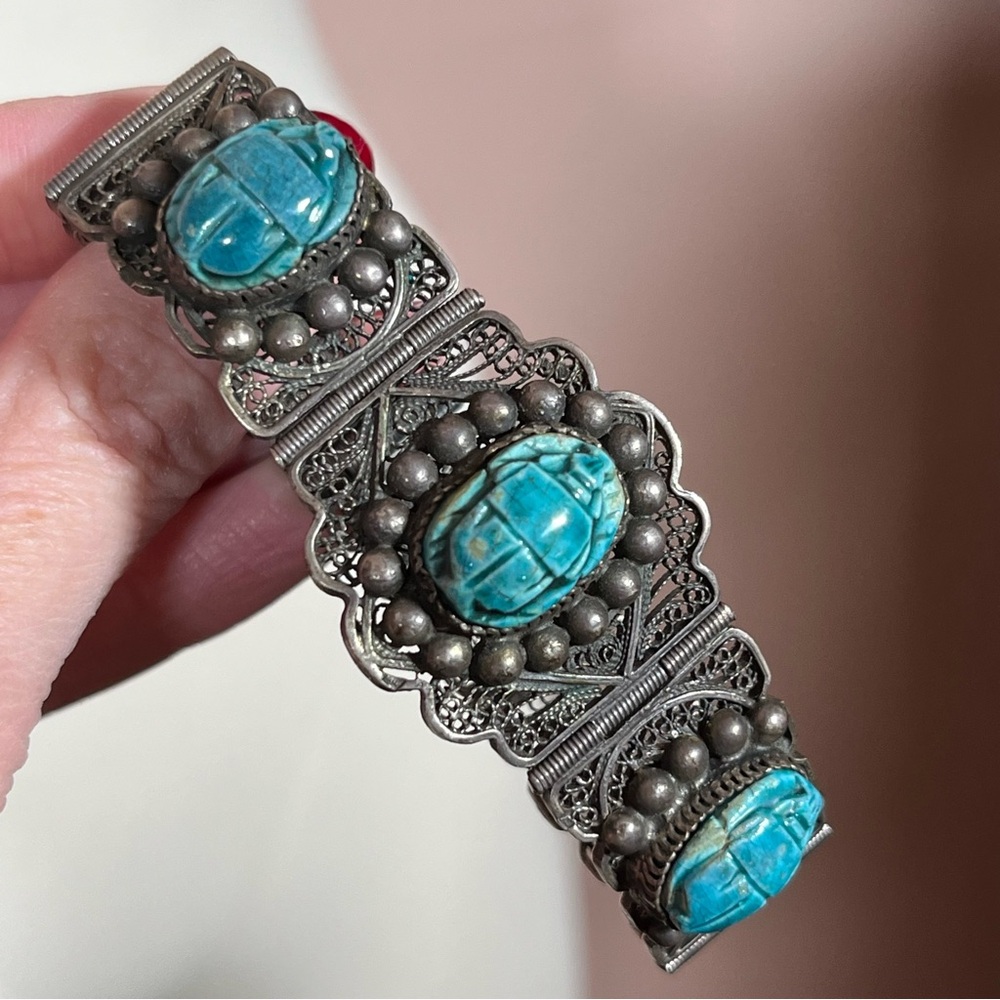 Antique Art Deco Sterling Silver Egyptian turquoise Scarab Beetle wide Bracelet - Picture 16 of 17